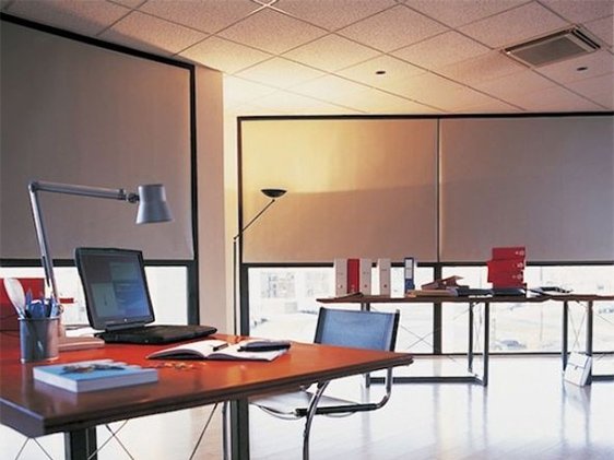 Blackout_vinyl-fiberglass-shade-gallery-2
