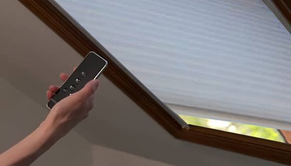 remote-controlled-motorized-skylight-shade-top-down